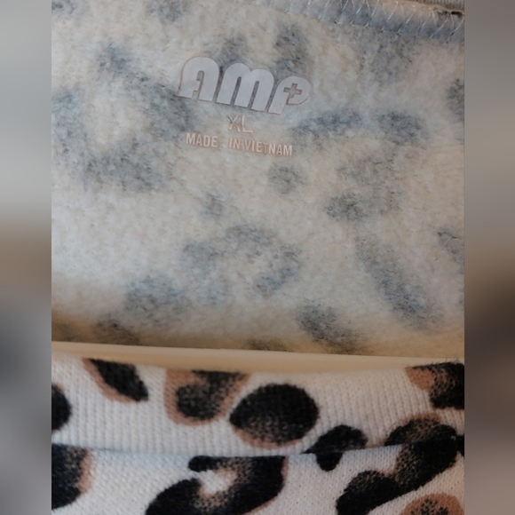 AMP Cheetah Print Cotton Sweatshirt Lace Up Long Sleeves Size XL Fleece Top Cozy - Picture 6 of 9